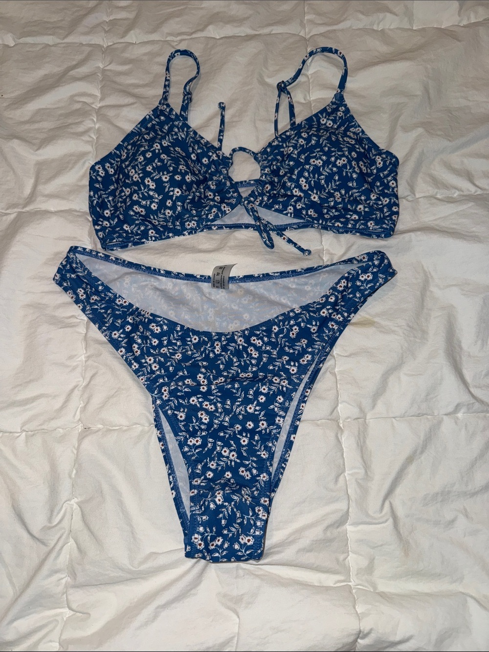 Zaful Blue Floral Tie-Front Bikini Set